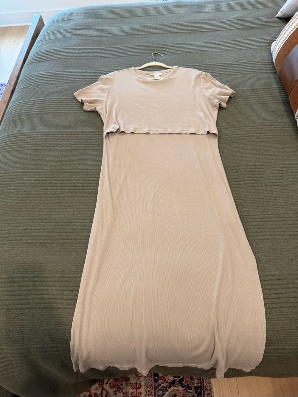 H&M Mama Maternity and Nursing Dress